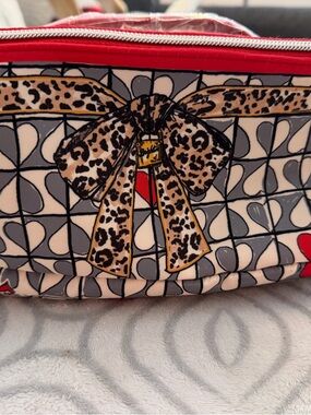NWT Brighton Wild Love Cosmetic Bag! Red White Gray Heart Design Leopard Bow
